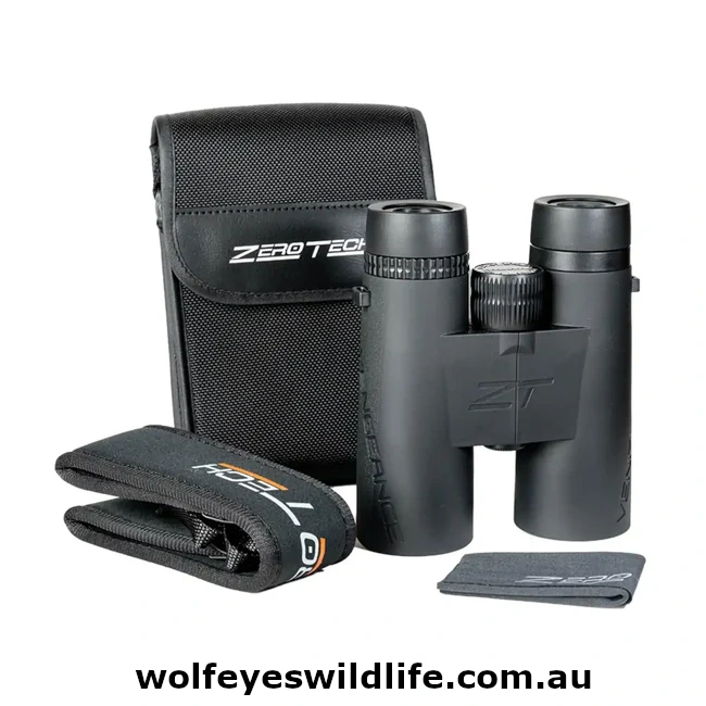 ZeroTech Vengeance HD 8x42 binoculars kit for animal watching